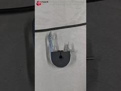 Clampo a piombo per cavo ADSS con strisce montate su palo