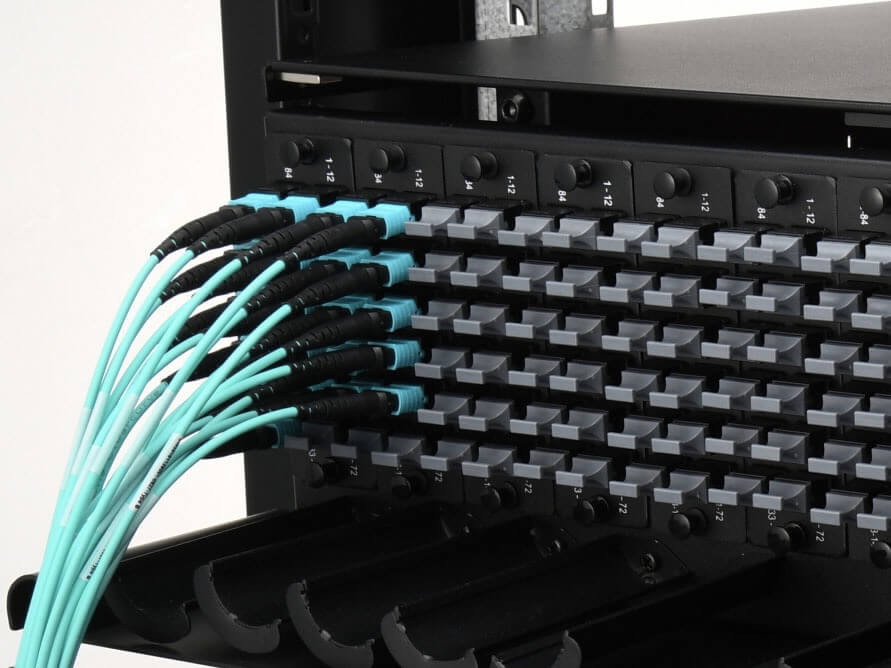 Ultimi blog aziendali su Quali prodotti sono utilizzati principalmente nel cablaggio dei data center MPO?