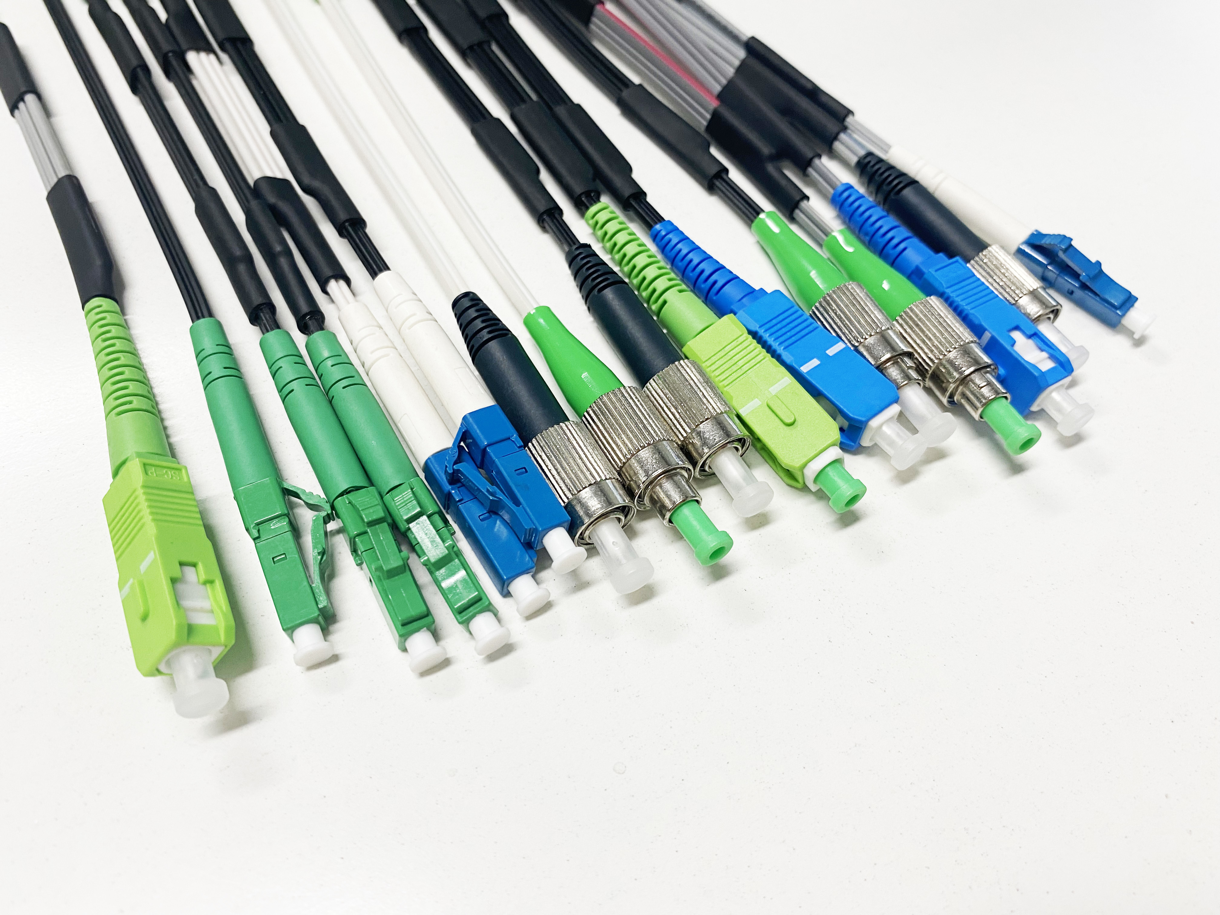 Ultimi blog aziendali su Quanti tipi di connettori in fibra ottica?