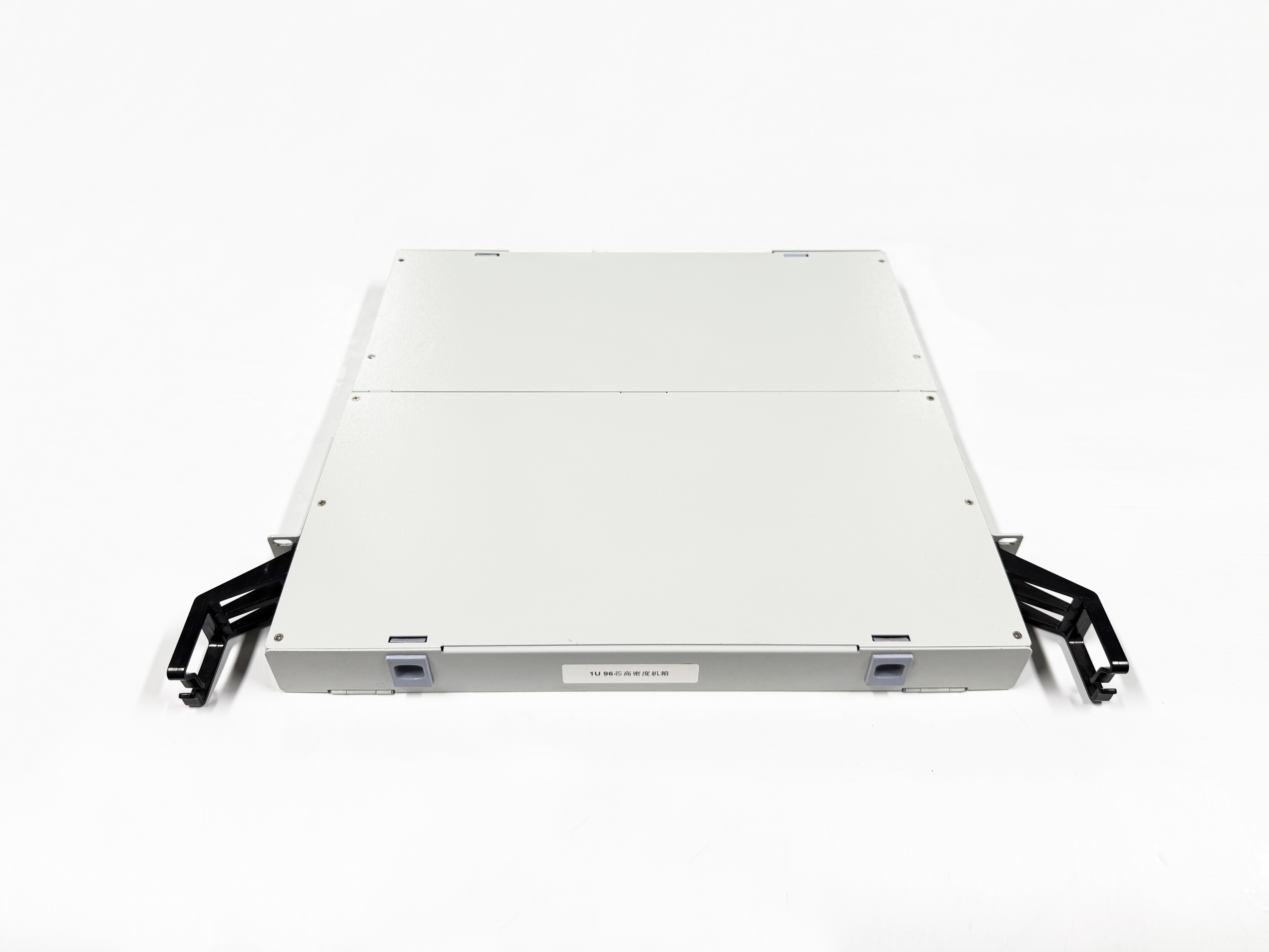 Ultimi blog aziendali su Quanti tipi di pannelli di permutazione MPO per Data Center?