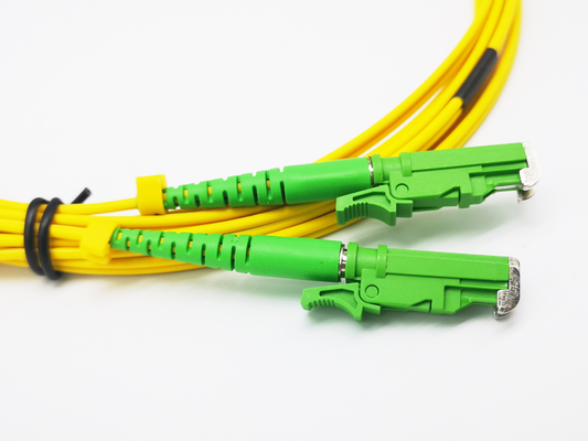 comprare E2000 APC al cavo monomodale a fibra ottica della colonna montante di simplex 1.8mm LSZH del cavo di toppa dello Sc UPC fabbricazione online