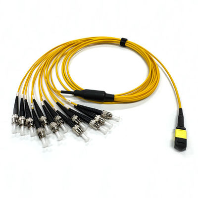 comprare Connessione MPO a 12 core con bassa perdita 0,35dB per il sistema di comunicazione in fibra ottica fabbricazione online