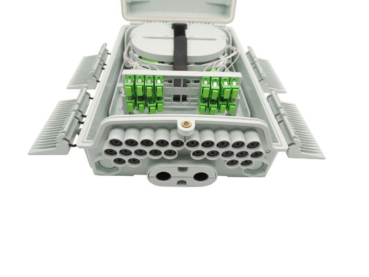 comprare Palo & la scatola di distribuzione a fibra ottica fissata al muro 24 Ports con il separatore IP65 dello SpA 1x16 fabbricazione online